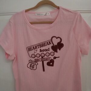 Altar'd State Pink Graphic Short Sleeve Tee